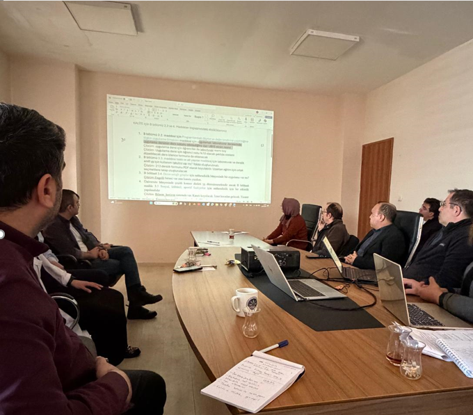 Elektrik-Elektronik Mühendisliği Bölümü MÜDEK Hazırlık Sürecini ve Öz Değerlendirme Çalışmalarını Değerlendirdi.